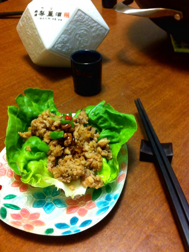 Chinese Lettuce Wraps, Chinese appetizer, authentic Chinese appetizer, hoisin sauce