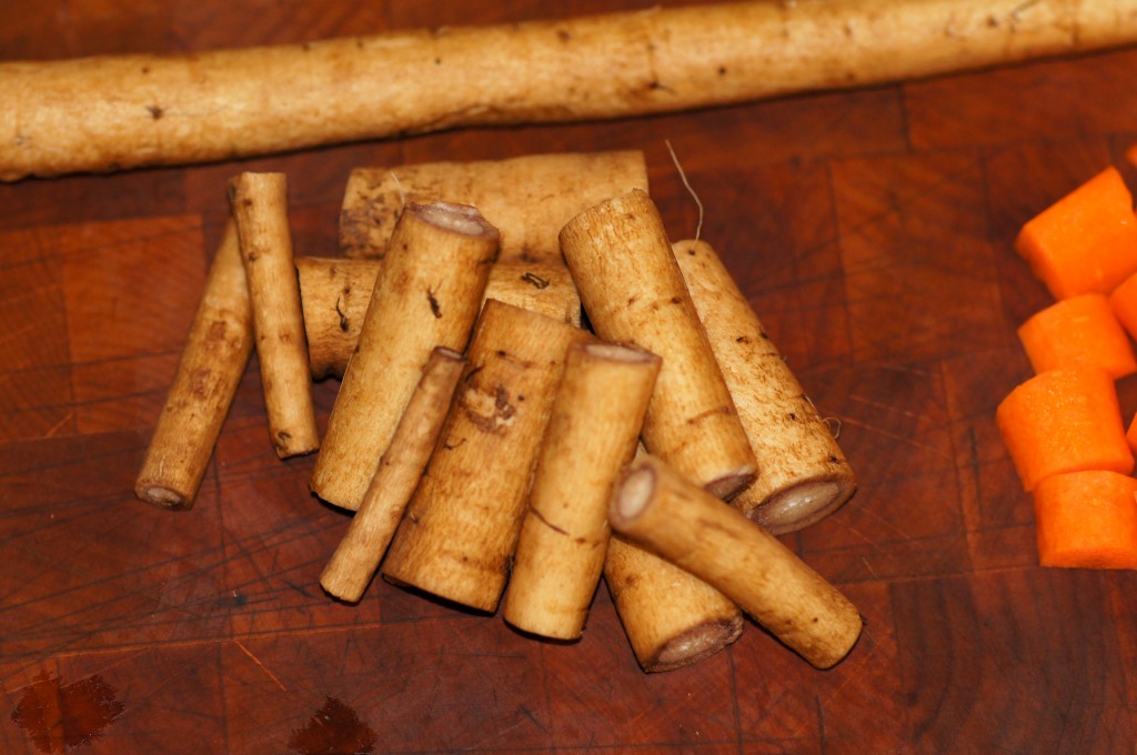 Chopped Burdock Root 