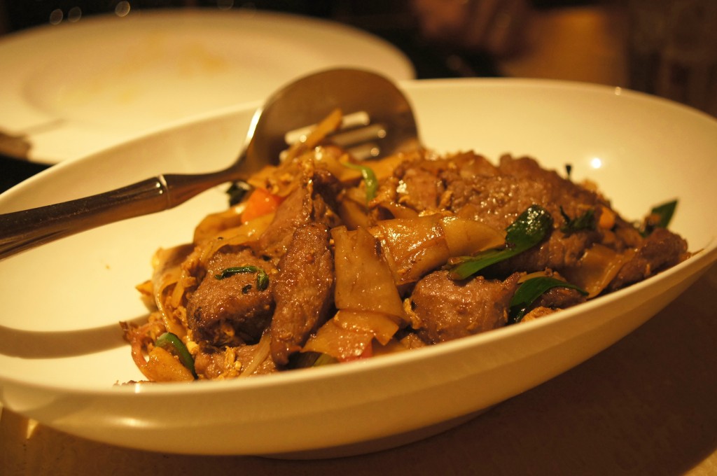 Wazazu Drunken Noodles with Beef