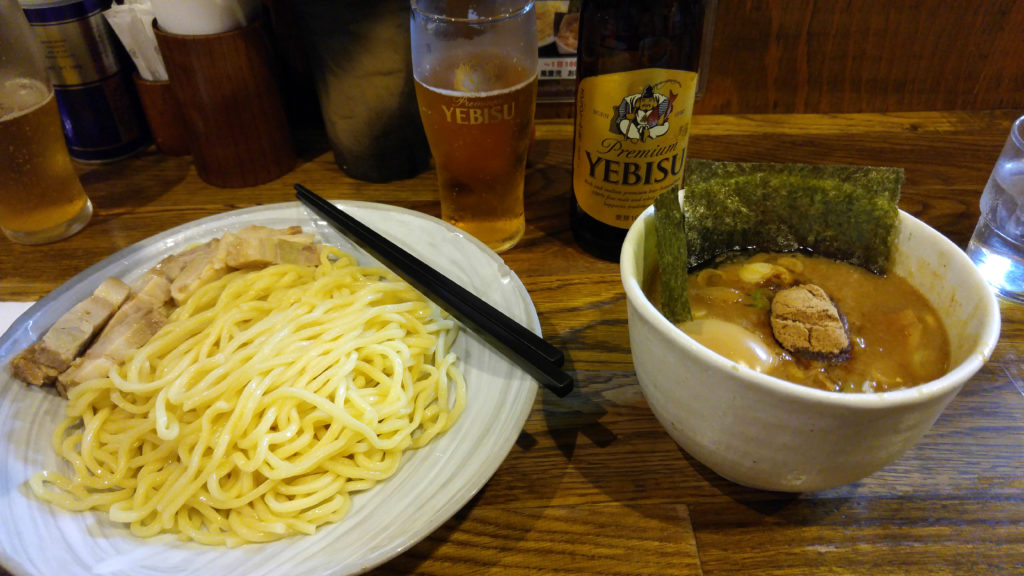 special-tsukemen-with-extra-chashu-pork-at-fuunji-restaurant-in-shinjuku-tokyo