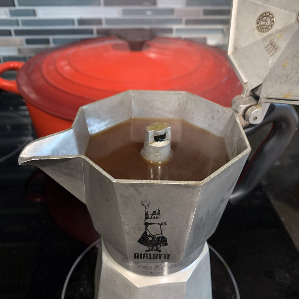 Brewed Espresso in Bialetti Pot for Café con Leche 